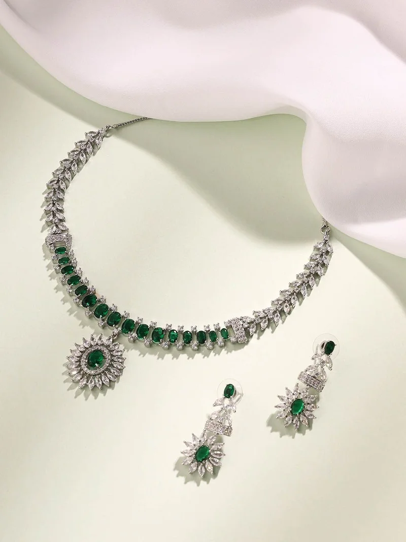 Priyaasi AD Stone-Studded Jewellery Set