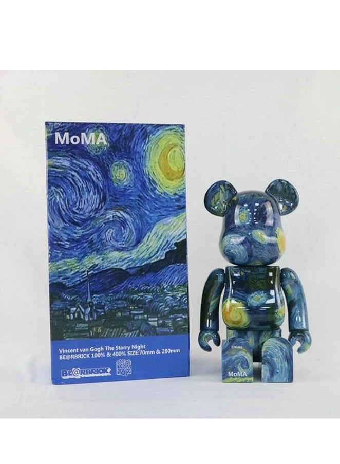 عام بلوكات الدببة الأنيقة بتصميم "بريكس"، بحجم 400٪ وتصوير فني للوحة "السماء النجمية" للفنان فان غوخ. تم صنع هذه اللعبة يدويًا وتُعد هديةً رائعة لعشاق جمع الألعاب والنحت الفني والأناقة. - Image 4