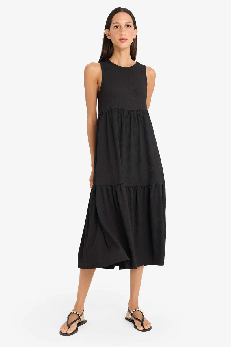 ديفاكتو Crew Neck Sleeveless Midi Black Dress