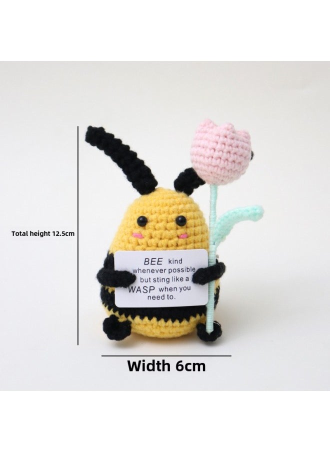 Generic - Handmade Crocheted Wool Doll Product Positive Energy Banana Broccoli Woven Turtle-Color:Fat Bee B Card Holding Flowers - Image 1