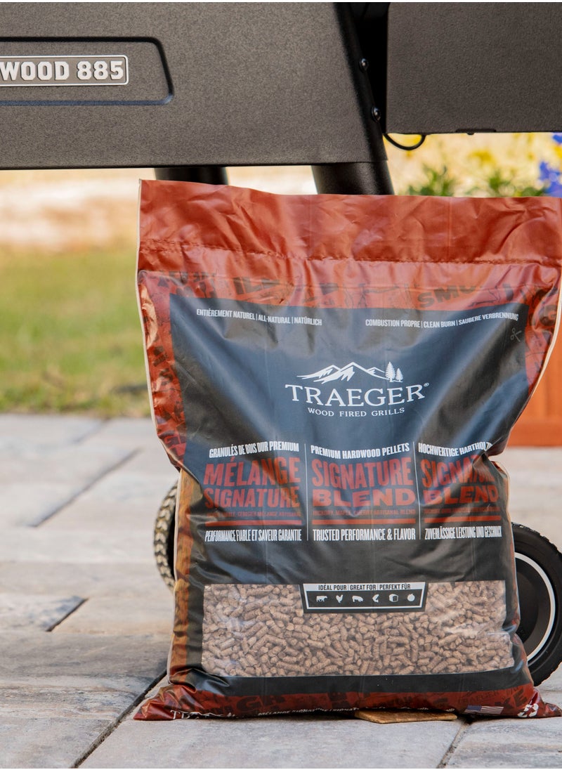 TRAEGER Signature Blend 100% All-Natural Wood Pellets For Smokers And Pellet Grills, Bbq, Bake, Roast, And Grill, 20 Lb. Bag  - Image 3