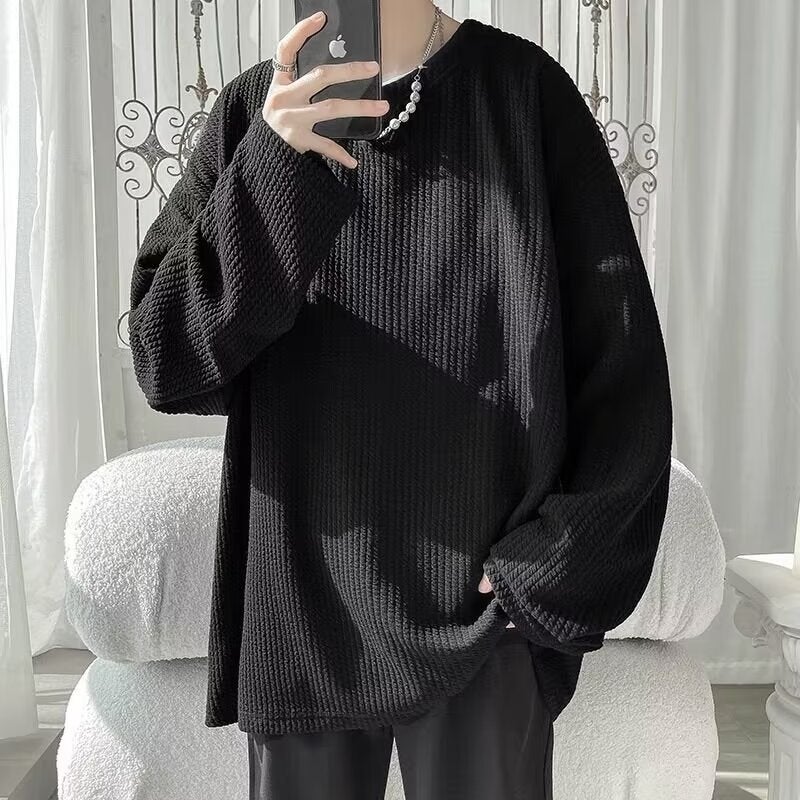 تي شيرت نحيف بأكمام طويلة للرجال بمقاس كبير فضفاض بلون أسود نقي تي شيرت أساسي - Image 1