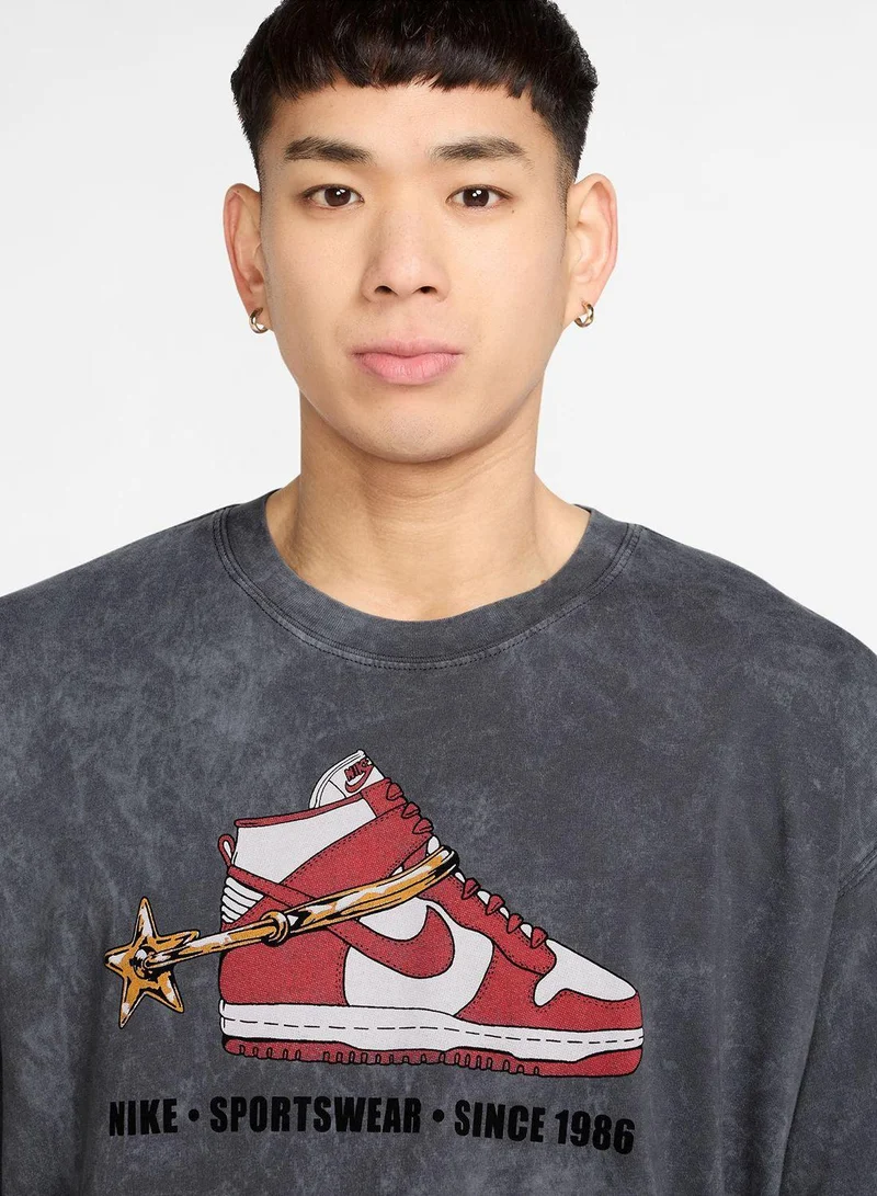 Nike Men's Sportswear Max90 T-Shirt