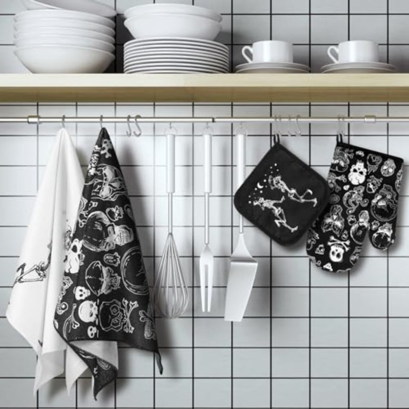 6 Pcs Kitchen Decor Set Kitchen Towels Gothic Oven Mitts and Pot Holders Hand Dish Towels Horror Oven Mitts for Home Decoration Party Gifts - Image 2