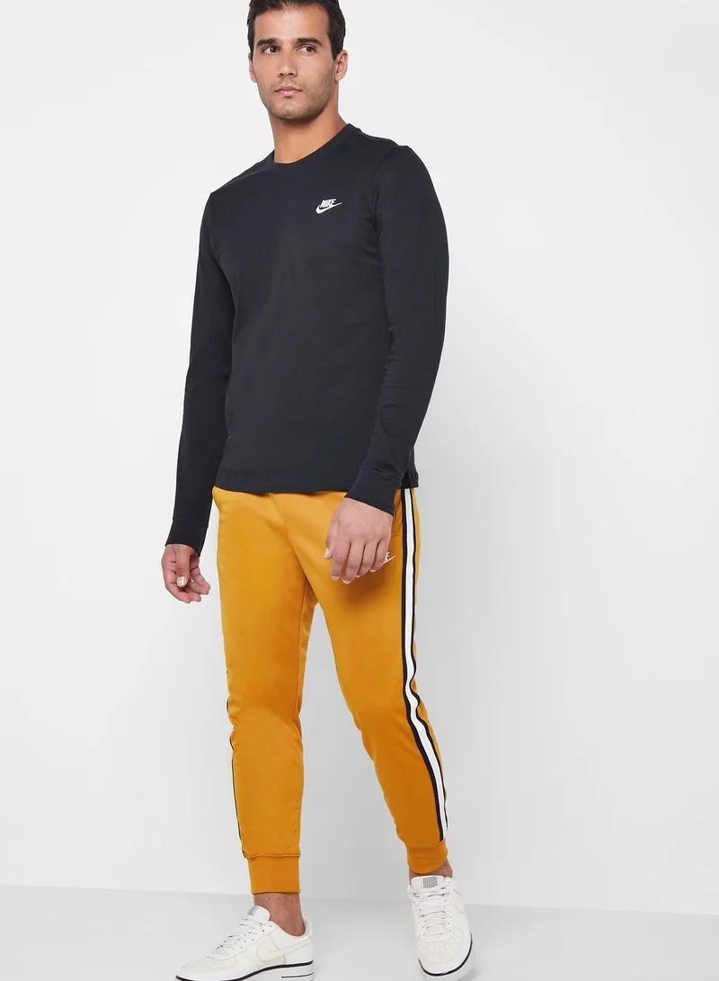 Nike Men's Sportswear Club T-Shirt