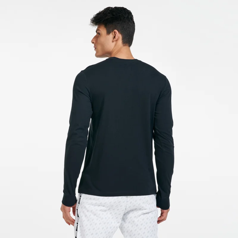 Nike Men's Sportswear Club T-Shirt