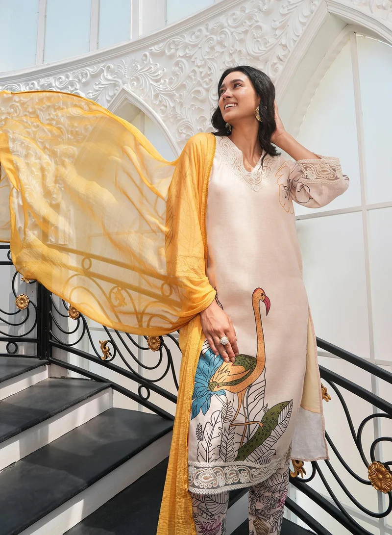 QISSA Women's Off-White Swané Imprint Kurta Set