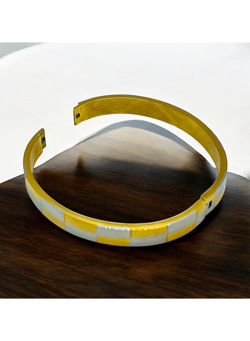 MARIO DRAFTS Mario Drafts Two-Tone Bangle Bracelet, Gold and Silver Checkered Pattern, Metal Alloy  - Image 3