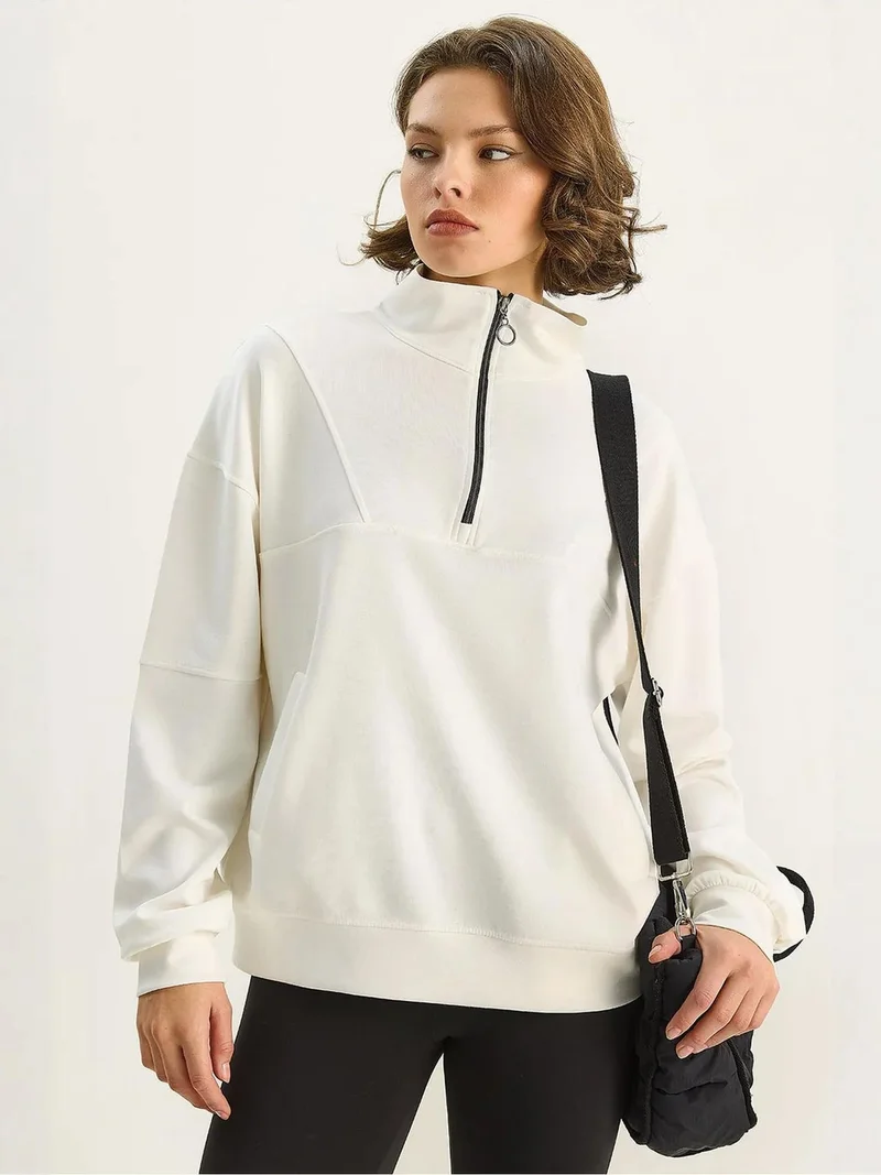 Bianco Lucci LUCCI Relaxed Fit Zipper Collar Knitted Sweatshirt