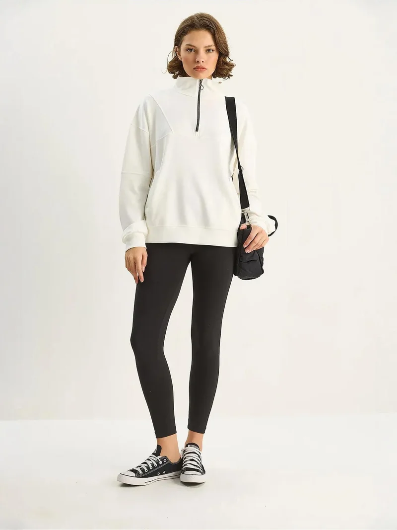 Bianco Lucci LUCCI Relaxed Fit Zipper Collar Knitted Sweatshirt