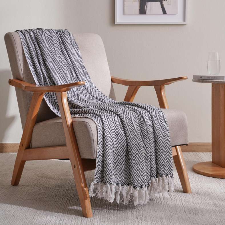 Pan Home بطانية نورما القطنية المنسوجة - أسود