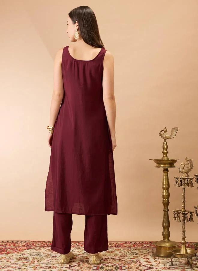globus Sleeveless Gotta Lace Hem Straight Kurta and Pant Festive Set