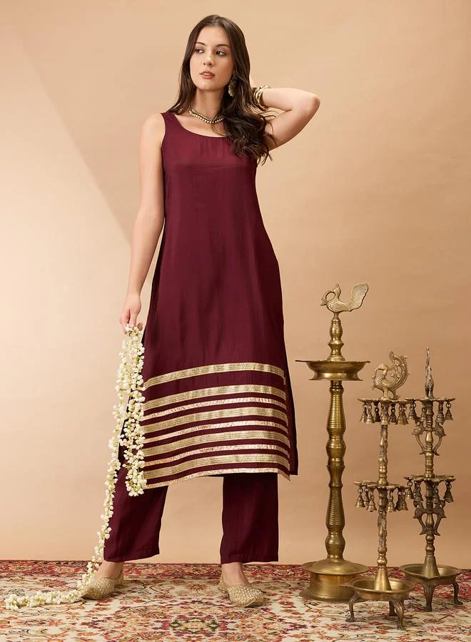 globus Sleeveless Gotta Lace Hem Straight Kurta and Pant Festive Set