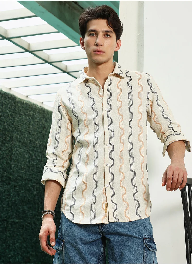 كامبوس سوترا Men's Off White Zigzag Pattern Full Sleeve Cotton Blend Shirt