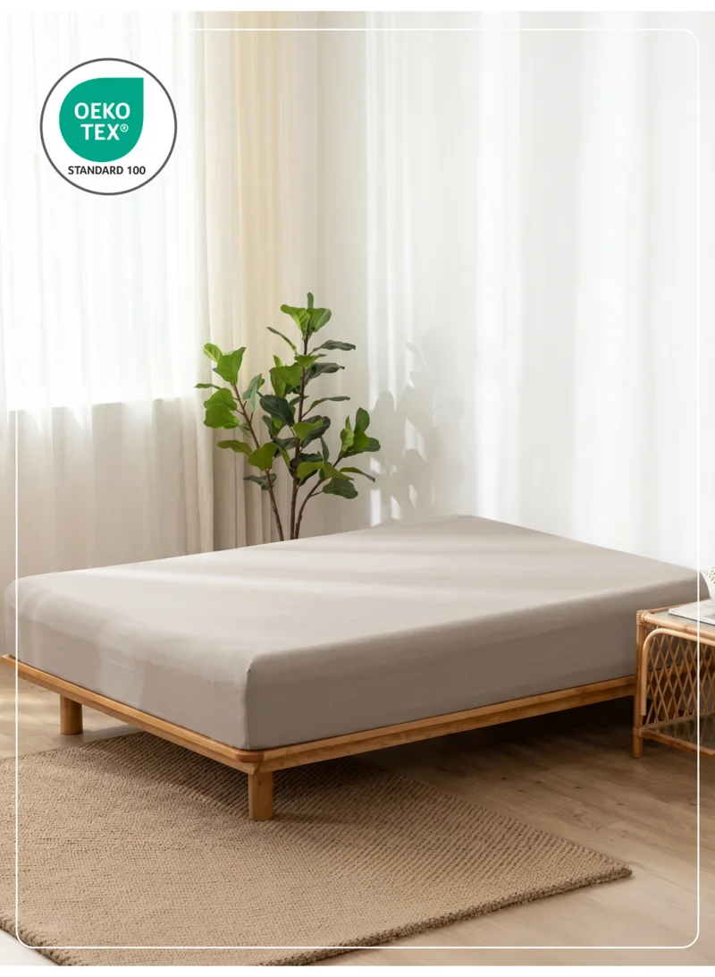 Donetella Moonstruck 1 Pcs King Fitted Sheet 180x200 cm | OEKO-TEX Certified Brushed Microfiber Deep Pocket Sheet with All Around Elastic | Ultra Soft, Wrinkle Resistant, Easy Care, Safe for Sensitive Skin  | Best Price UAE
