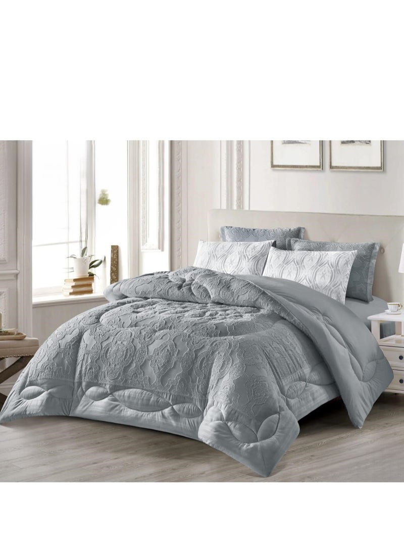 اكد مفرش نفرين بنمط النقش الفخم من خامات  الميكروفايبر 6 قطع مقاس  1 -لحاف260*240سم، 1 -شرشف مغاط 200*200*30سم، 2- كيس مخدة بديكور 75*50*5سم، 2- كيس مخدة 75*50سم. - Image 1