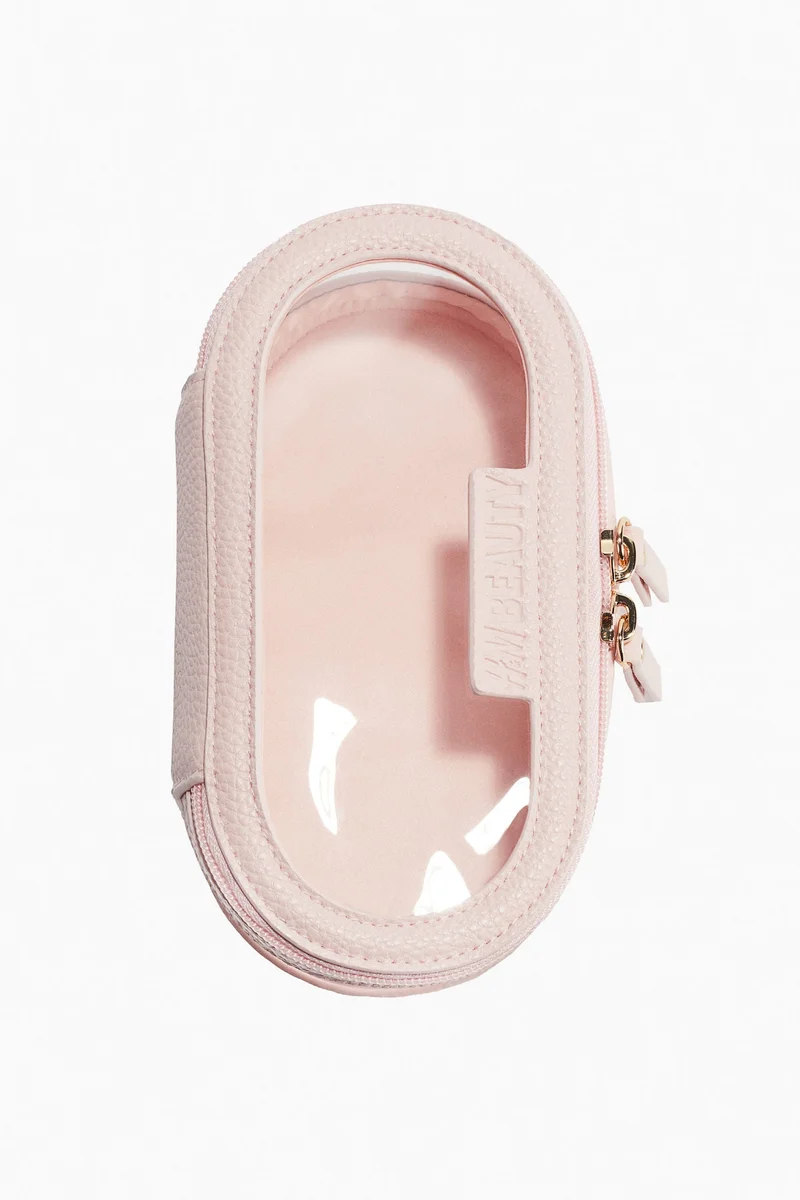 اتش اند ام حقيبة مكياج صغير بشكل بيضاوي