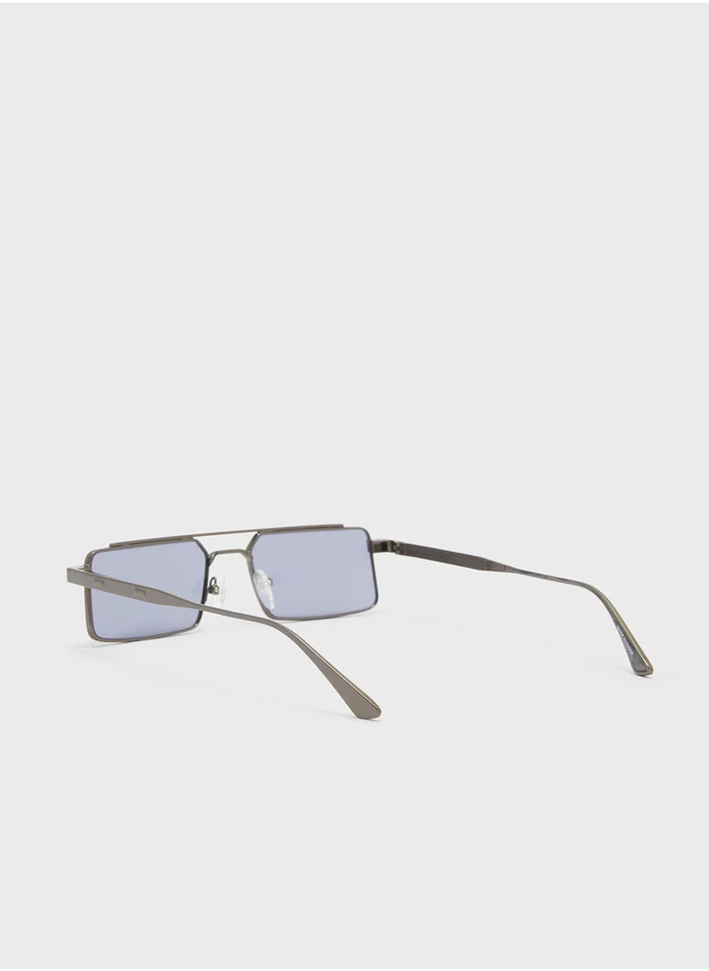 CALVIN KLEIN Modified Rectangle Sunglasses Ck24111S