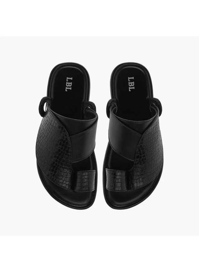 ال بي ال من شو اكسبرس صنادل عربية للأولاد بنعل مزخرف سهل الارتداء مع تفاصيل حلقة عند الأصابع