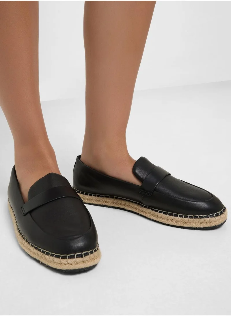 كالفن كلاين Causal Espadrilles