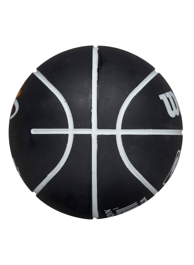 Wilson NBA Mini Dribbler Basketball - Miami Heat - Super Mini - Black - Image 2