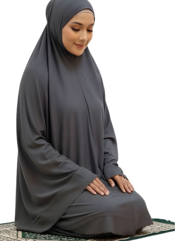 بريميم فستان صلاة رمادي داكن بتغطية كاملة – عباية محتشمة بتصميم بسيط وقصة انسيابية - Image 2