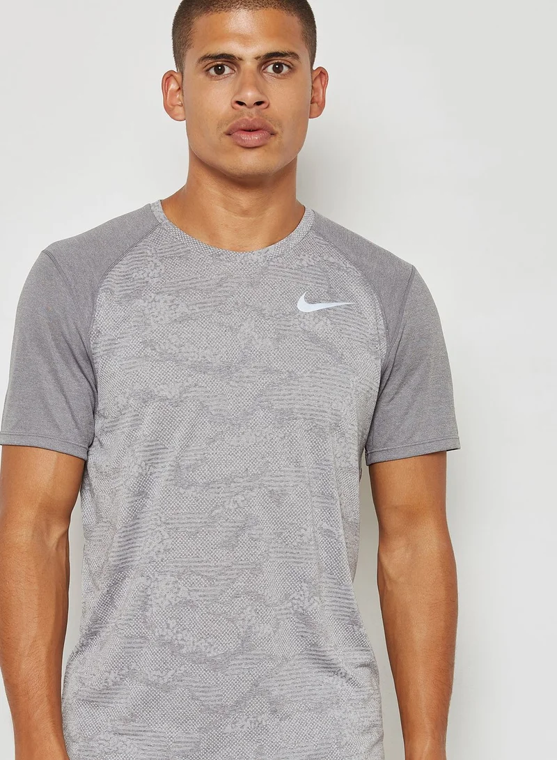 Nike Breathe Miler T-Shirt