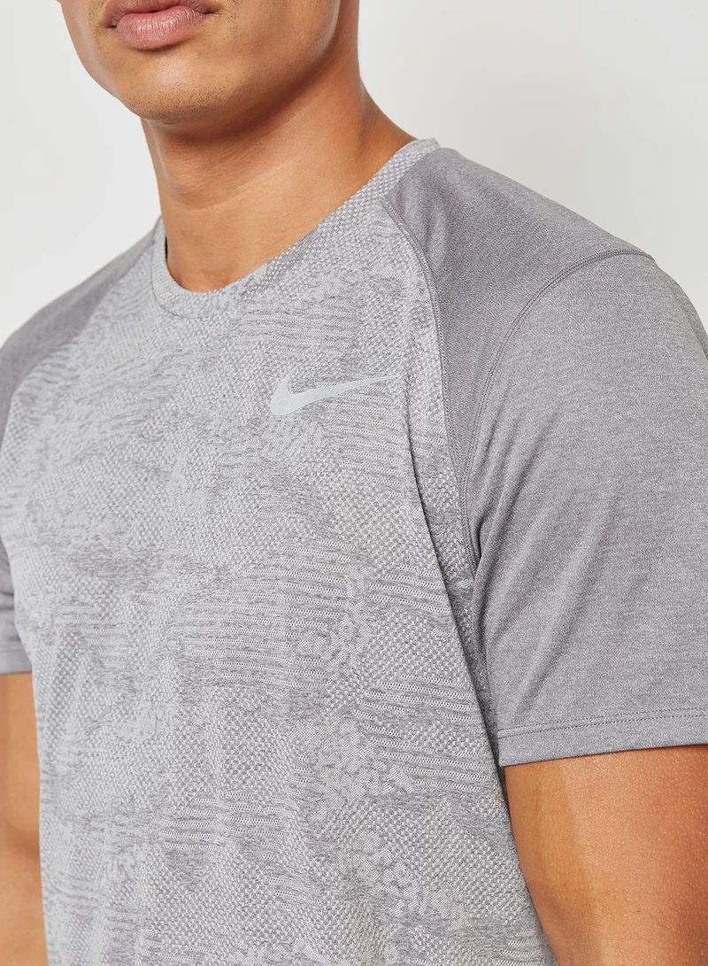 Nike Breathe Miler T-Shirt