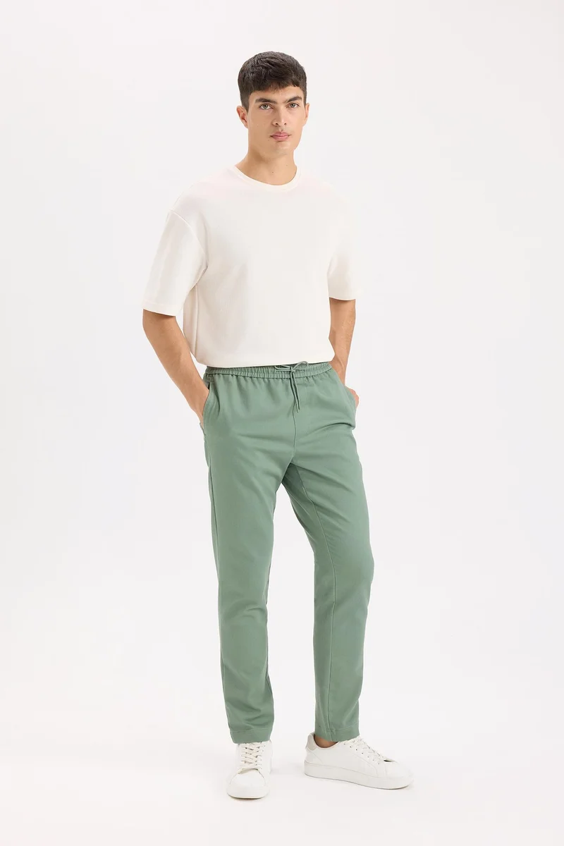 ديفاكتو Combed Waist Tied Jogger Pants
