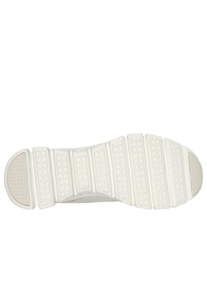 SKECHERS خطوة انزلاقية - Image 3