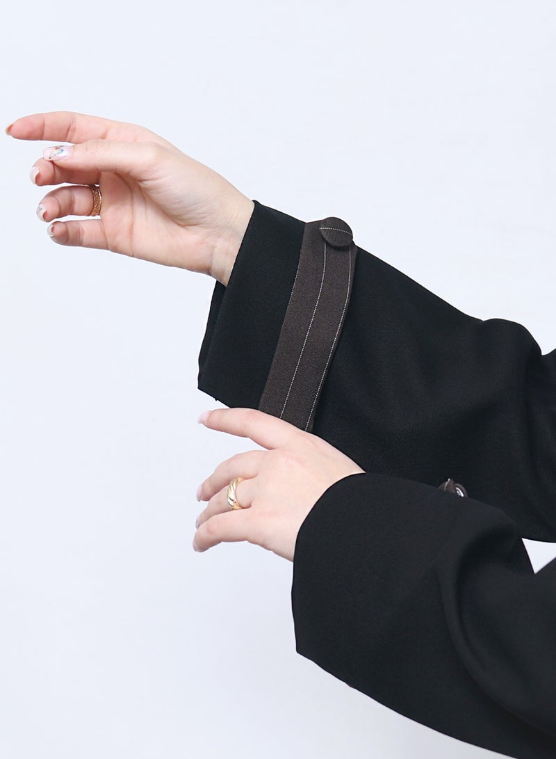 عبايات حوراء عباية بتصميم بليزر مميز بتداخل الكريب المقلم باللون البني - Image 5