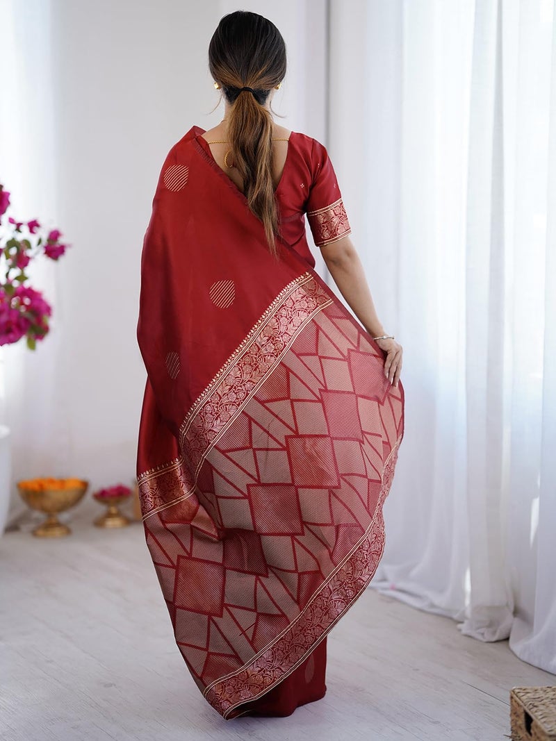 Satrani Women's Weaving Banarasi Silk Saree with Unstitched Blouse Piece (4830S333N_Maroon) - Image 3
