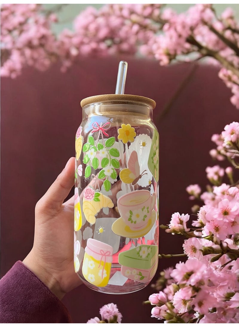 كوب آيس كوفي زجاجي بغطاء خشبي  تصميم الزهور وكتب وفناجين  550 مل مع شاليموه - Image 2