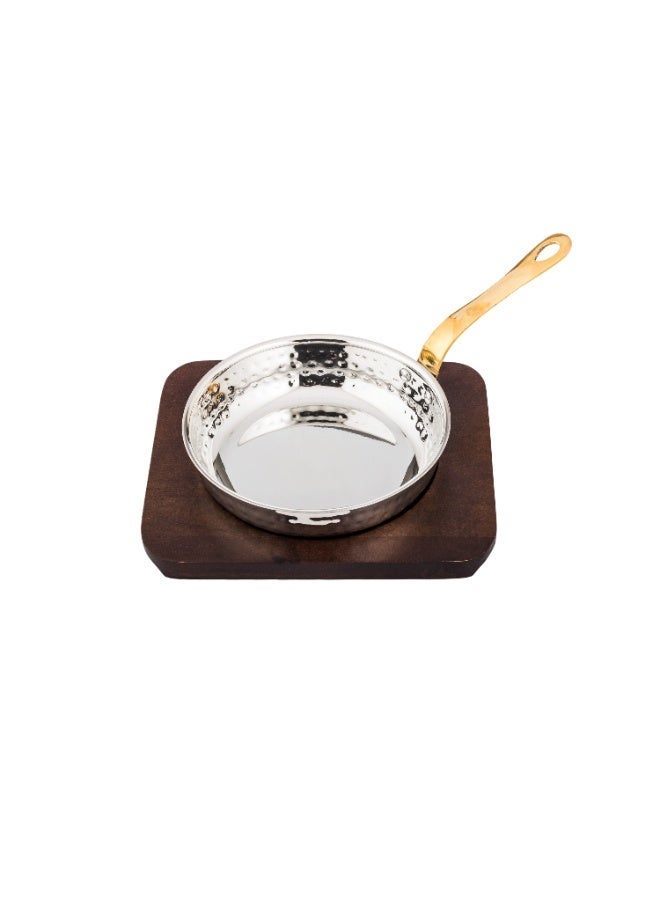 🍳 Indian-style hammered stainless steel frying pan with a premium wooden base – 15.5 cm | 600 ml capacity | Elegant design with a gold handle - Image 5