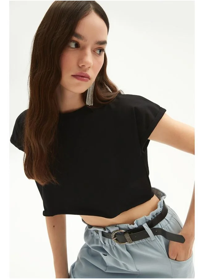 JUNE June Women's 100% Cotton Regular Fit Crew Neck Crop Knit T-Shirt
