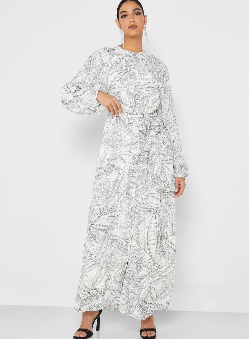 رفقة من مودانيسا فستان بخصر مزموم وطبقات