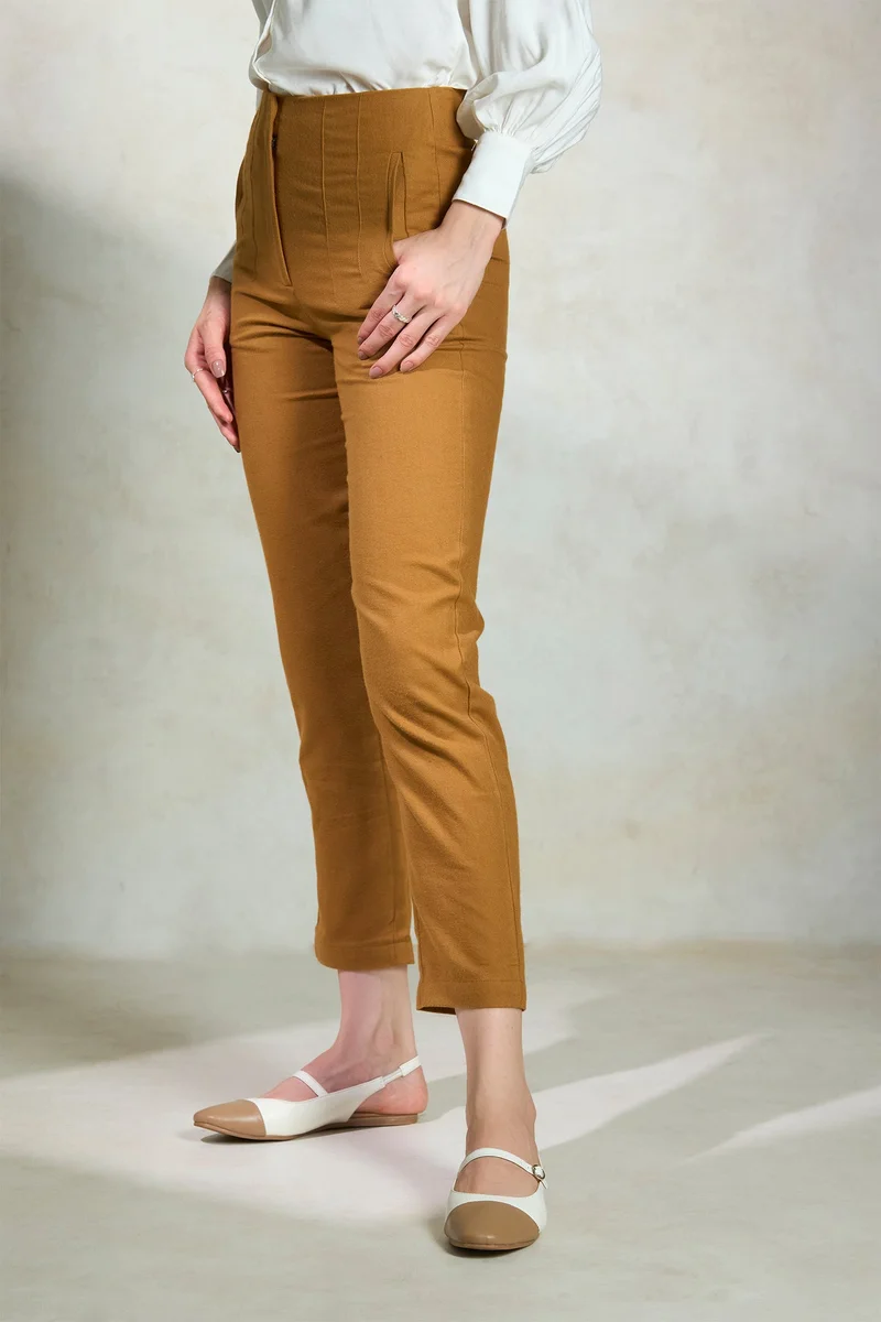 Virgio Cotton Tapered Workwear Trousers for Women