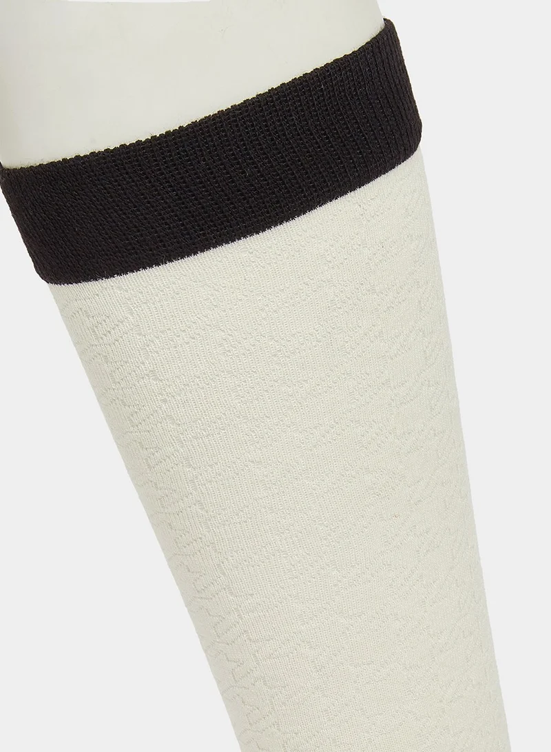 Styli Styli Textured Color Block Calf Length Socks