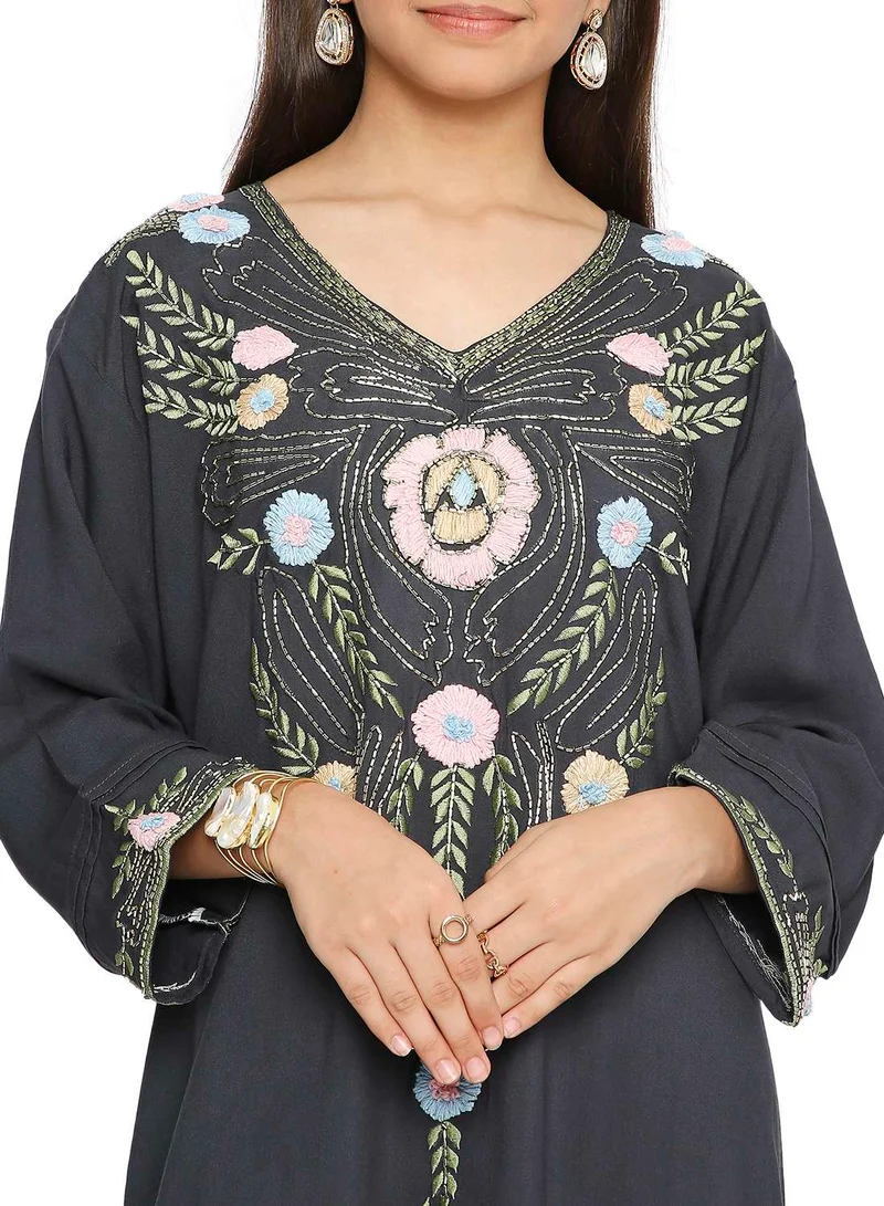 HANA & SARA GIRLS FARASHA WITH A UNIQUE COLOURFUL THREAD EMBROIDERY