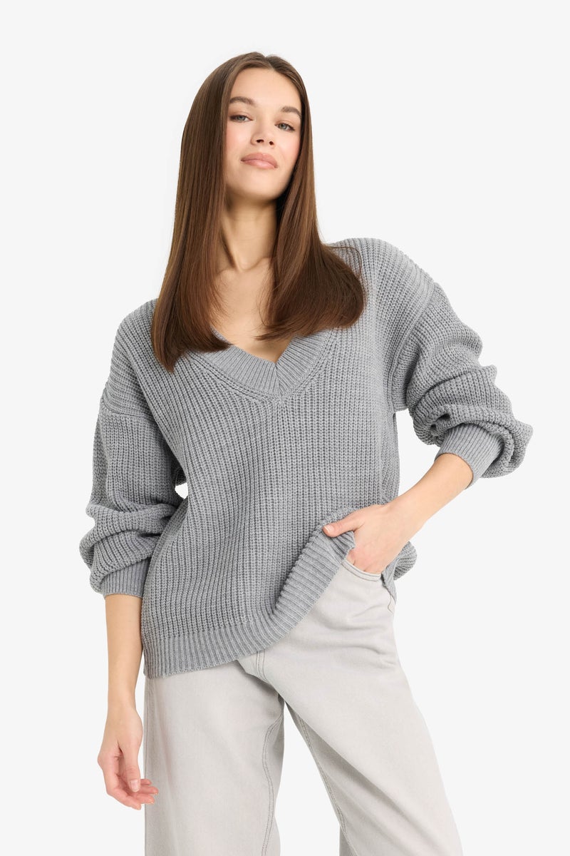 DeFacto Grey Woman Oversize Fit V-Neck Knit Pullover Casual - Image 3