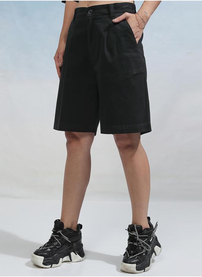 Tokyo Talkies Solid High Rise Chino Shorts by Styli  - Image 4