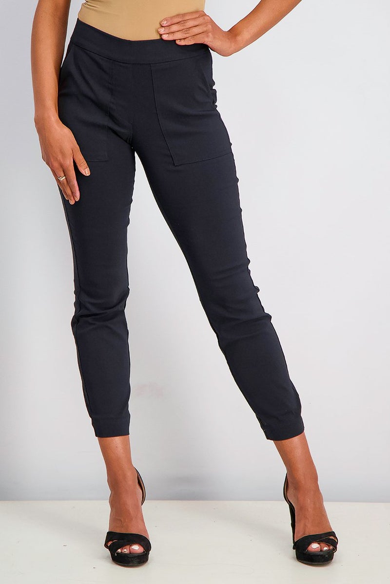 Tchibo سروال نسائي بطول الكاحل قابل للتمدد، أسود - Image 1