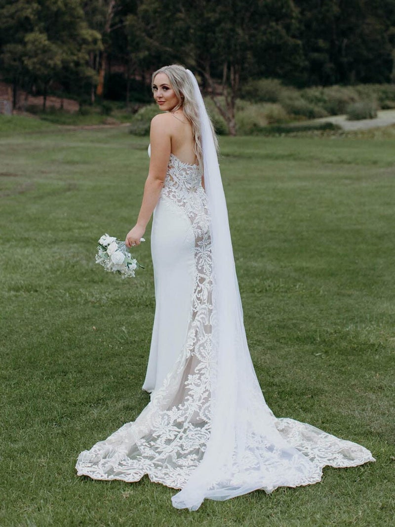 Latious 1 Tier Cathedral Bride Wedding Veil White Long Bridal Veil Tulle Veils with Comb for Brides and Women (White) - Image 4