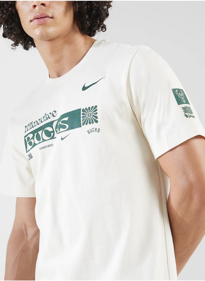 Nike Milwaukee Brewers Essential T-Shirt