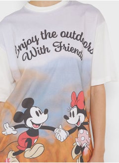 Mickey & Friends تي شيرت كبير الحجم بطباعة رقمية لميكي وميني  - Image 3
