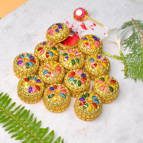 santarms Kumkum Box Set, Refillable Sindoor For Married Women, Ideal Wedding Gift, Puja Round Sindur Shringar Dani Dabbi, Beautifully Designed Moti Dibbi, Fancy And Elegant tilak Stick - Image 1