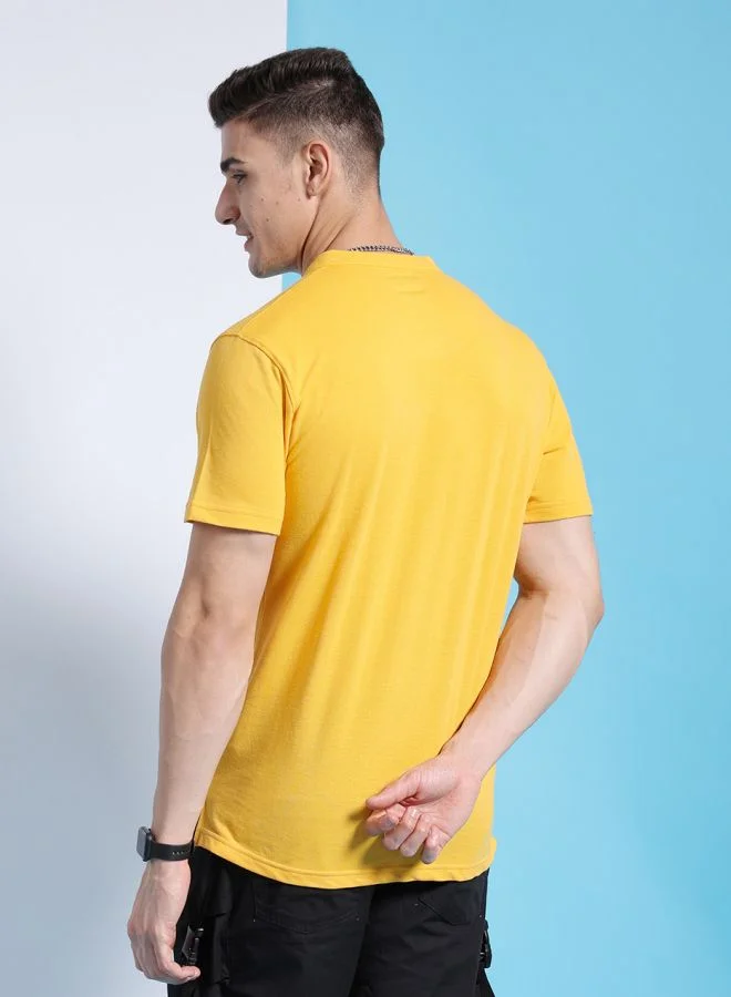 شركة المرآب الهندية Men Slim Fit Placement Embroidery Henley Tshirt