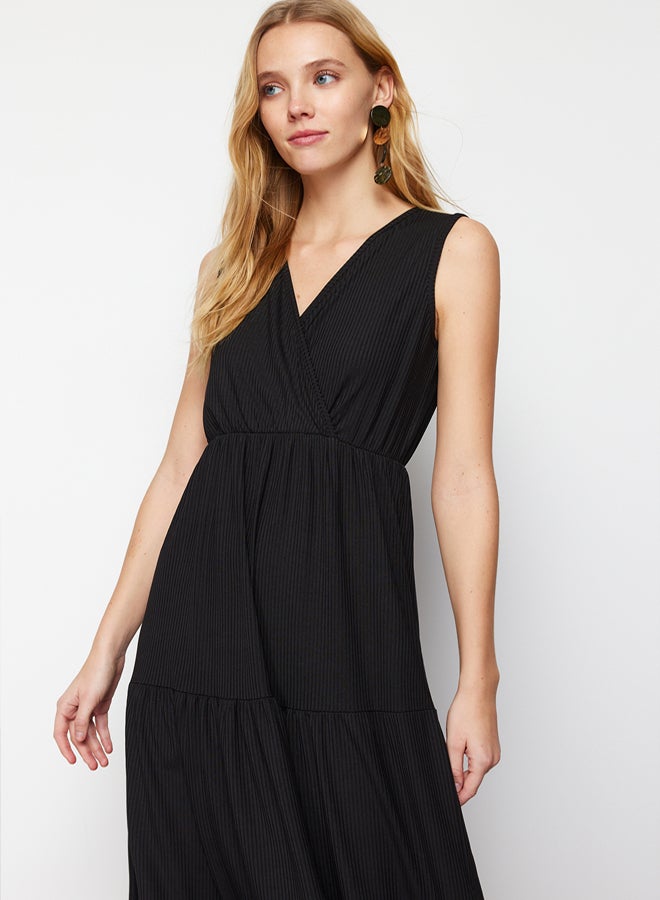 trendyol Black V Neck Sleeveless A-Line Maxi Knitted Dress TWOSS22EL1588 - Image 2