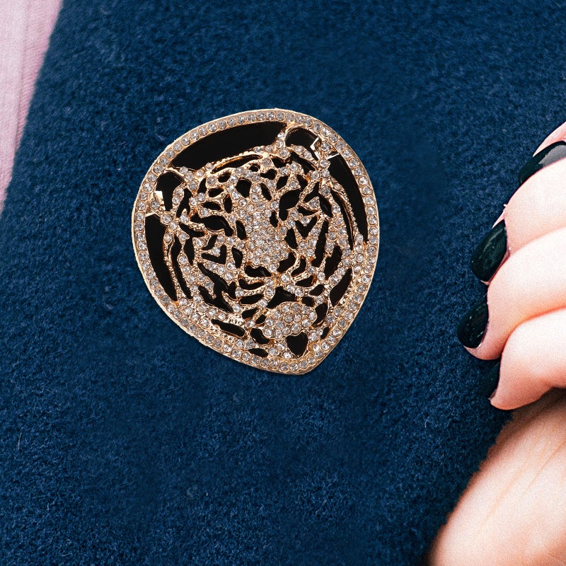 Badge Brooch with Rhinestone Embellishment for Stylish Outfits and Accessories - Image 4