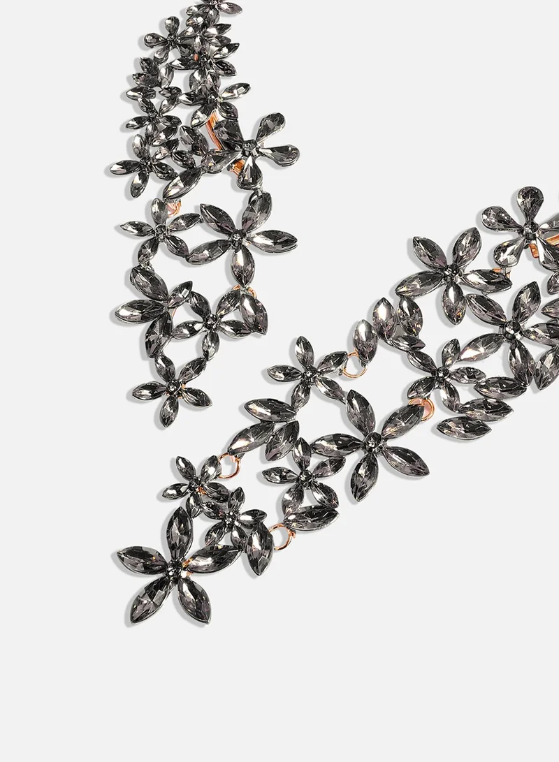 SOHI Flora Minimal Artificial Necklace Jewellery